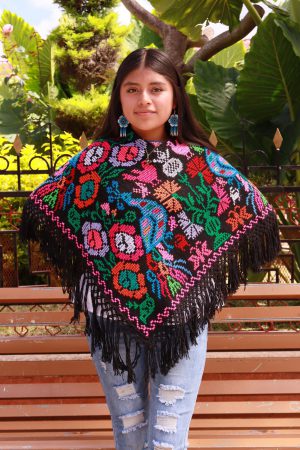 Huipil acrílico de pavos